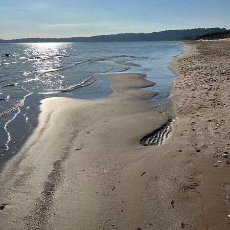 A Quelques Pas De La Mer La Capte Hyères Esterno foto